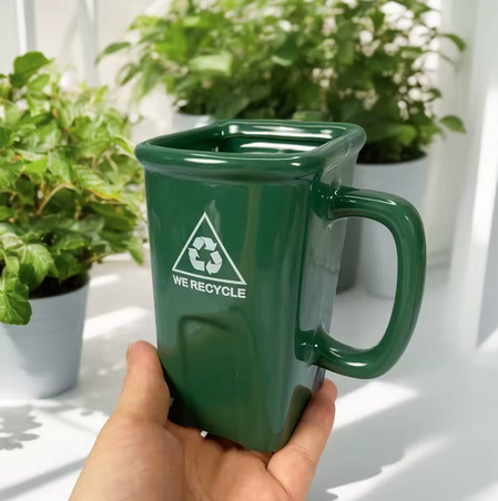 Tasse Créative Poubelle